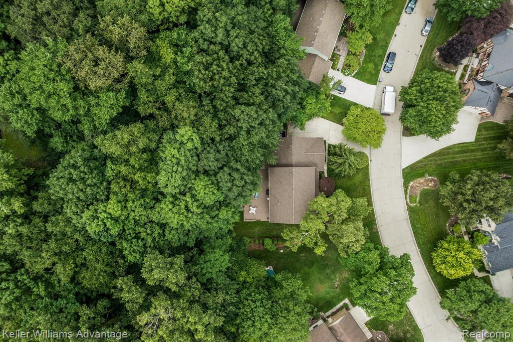 42352 Crestview Circle, Northville, MI 48168 — Photo 5