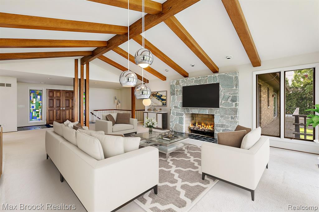 4550 DOW RIDGE Road, Orchard Lake Village, MI 48324 — Photo 10