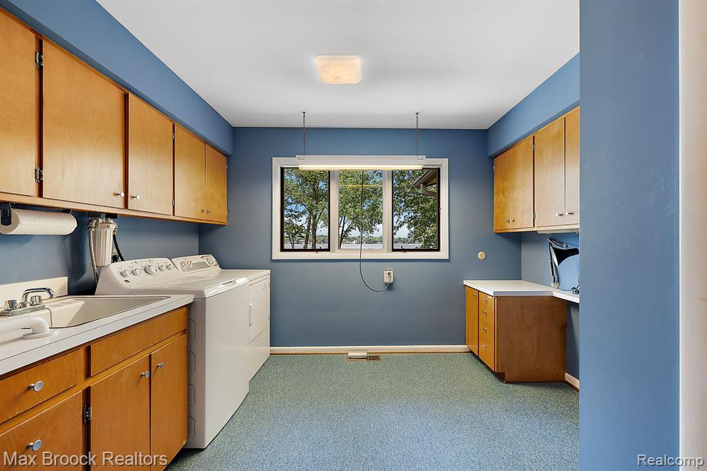 4550 DOW RIDGE Road, Orchard Lake Village, MI 48324 — Photo 23