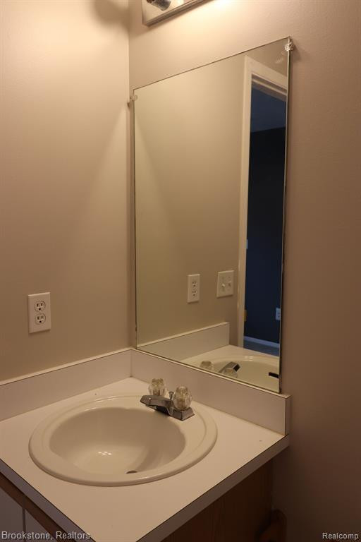 23426 GRAYSON Drive, Southfield, MI 48075 — Photo 24