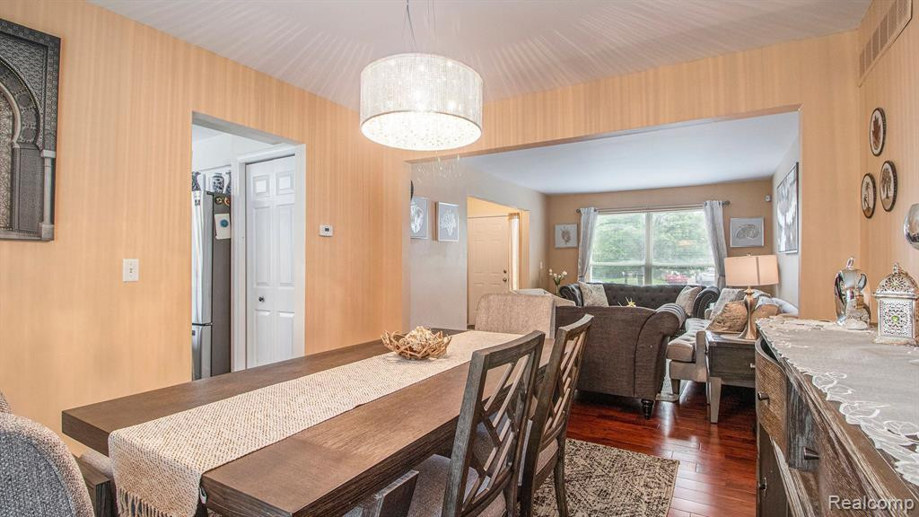 3578 Fieldcrest Lane, Ypsilanti, MI 48197 — Photo 16