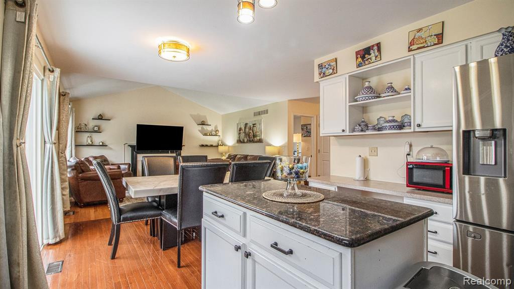 3578 Fieldcrest Lane, Ypsilanti, MI 48197 — Photo 17