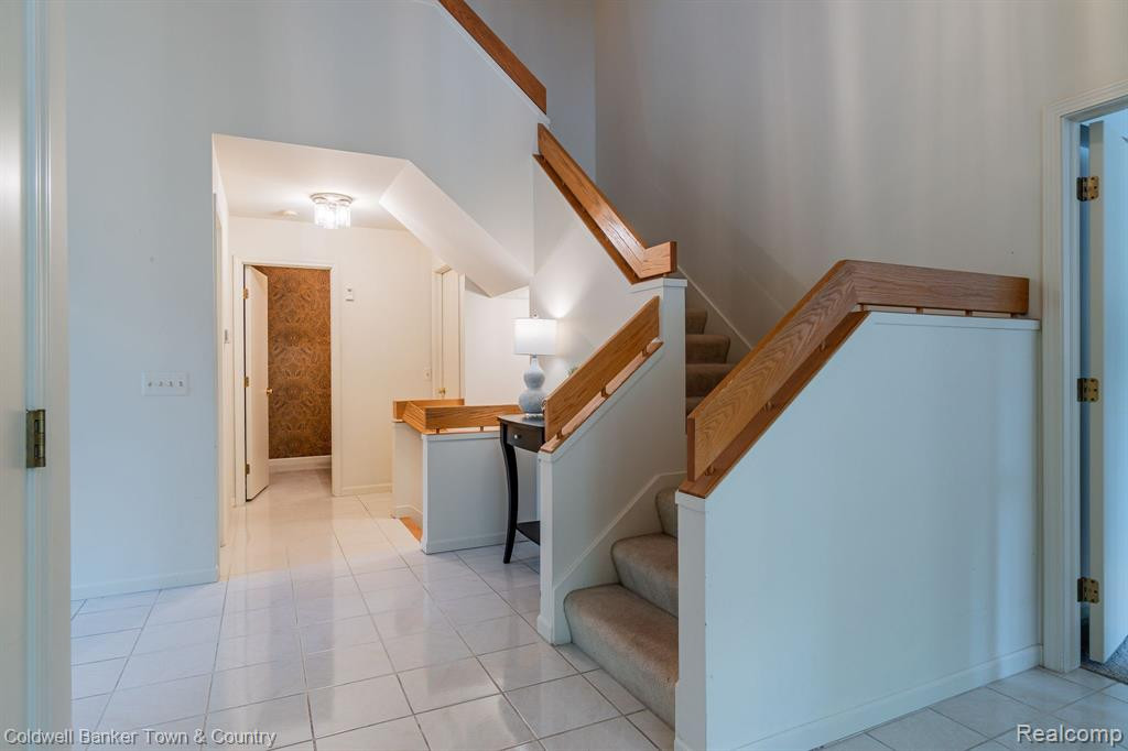 1932 BOULDER Drive, Ann Arbor, MI 48104 — Photo 34
