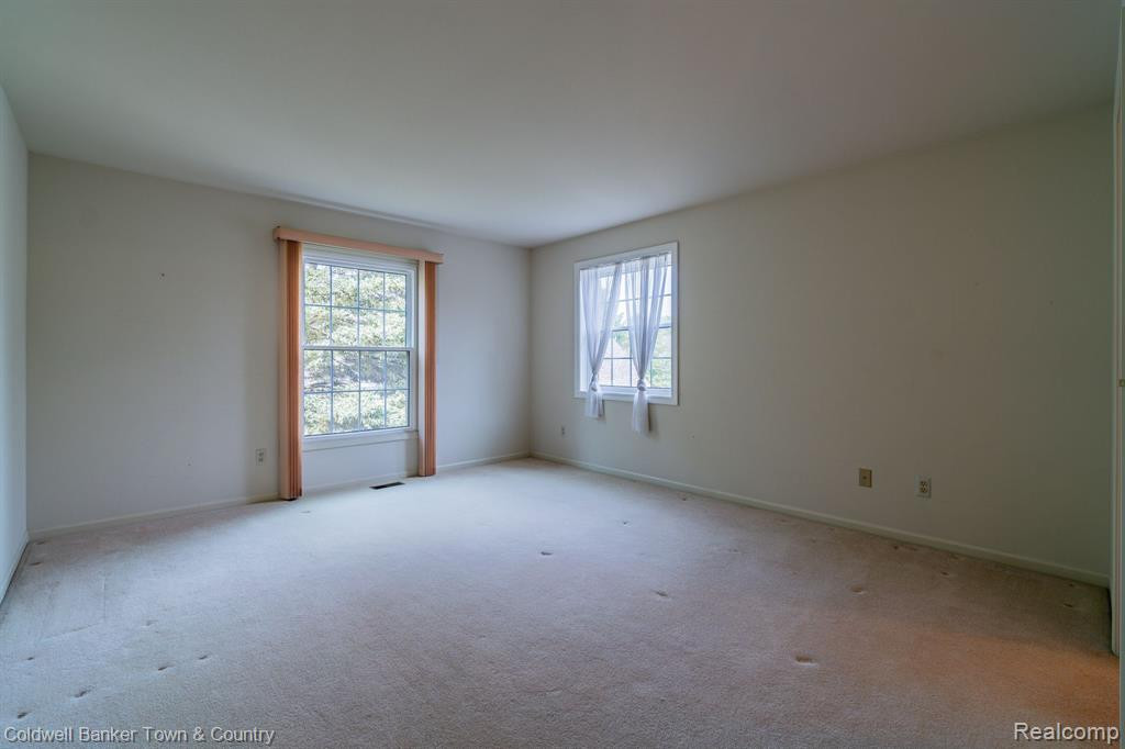 1932 BOULDER Drive, Ann Arbor, MI 48104 — Photo 35