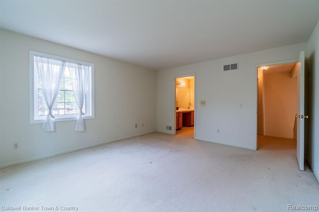 1932 BOULDER Drive, Ann Arbor, MI 48104 — Photo 36