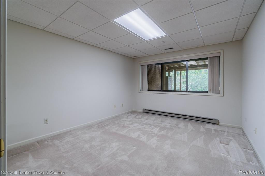 1932 BOULDER Drive, Ann Arbor, MI 48104 — Photo 41
