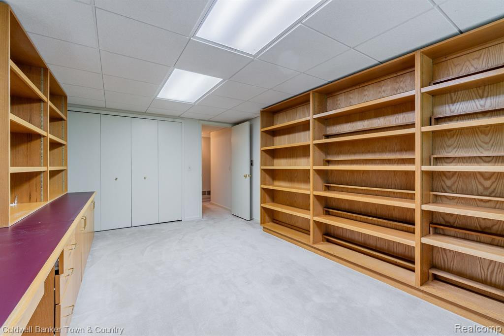 1932 BOULDER Drive, Ann Arbor, MI 48104 — Photo 46