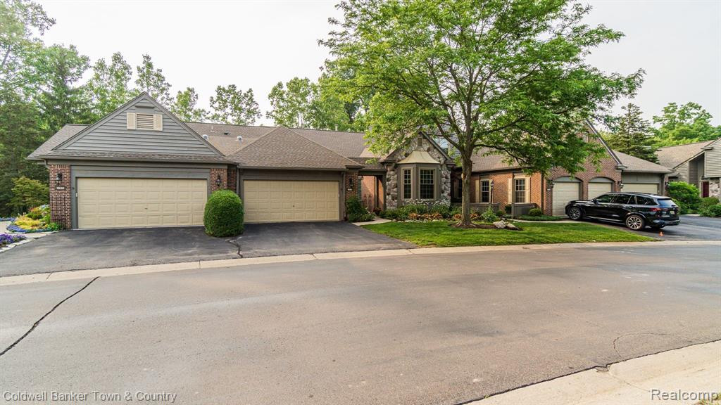 1932 BOULDER Drive, Ann Arbor, MI 48104 — Photo 54
