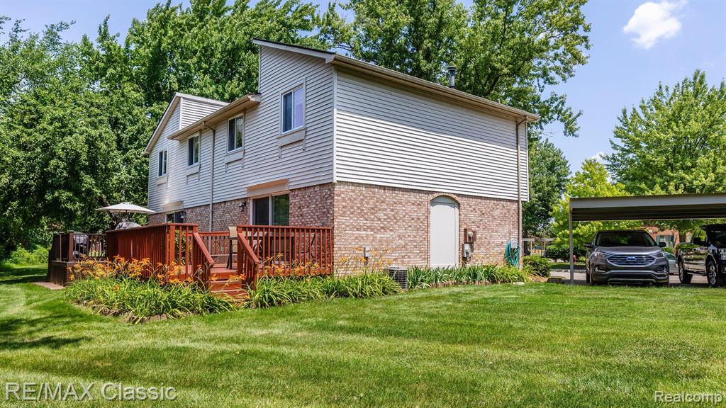 1977 PEERCE, Canton, MI 48187 — Photo 10
