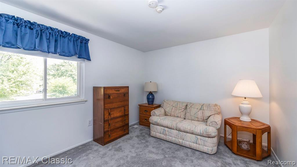 1977 PEERCE, Canton, MI 48187 — Photo 24