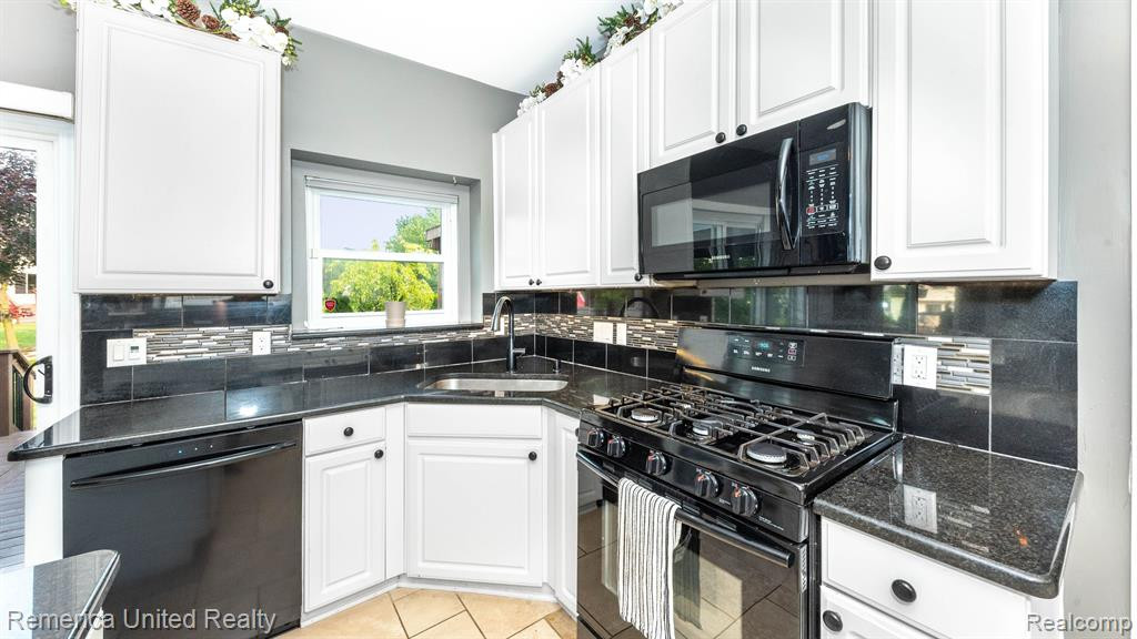 2400 MARQUIS Court, Ann Arbor, MI 48103 — Photo 27