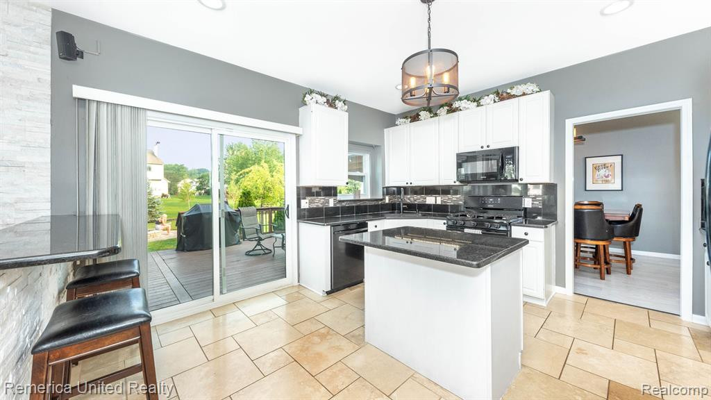 2400 MARQUIS Court, Ann Arbor, MI 48103 — Photo 28
