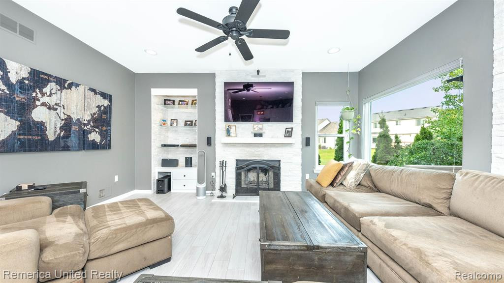 2400 MARQUIS Court, Ann Arbor, MI 48103 — Photo 31