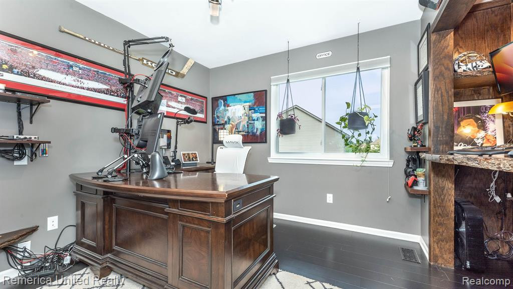 2400 MARQUIS Court, Ann Arbor, MI 48103 — Photo 43