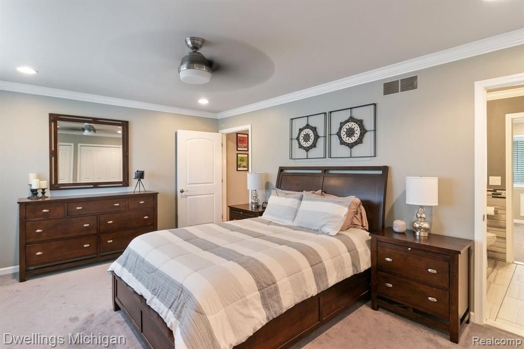 1912 TORQUAY Avenue, Royal Oak, MI 48073 — Photo 24