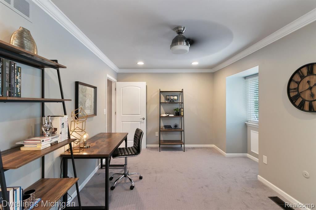 1912 TORQUAY Avenue, Royal Oak, MI 48073 — Photo 28