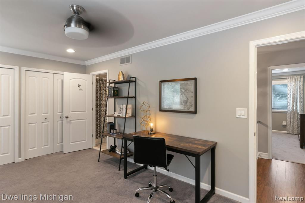 1912 TORQUAY Avenue, Royal Oak, MI 48073 — Photo 29