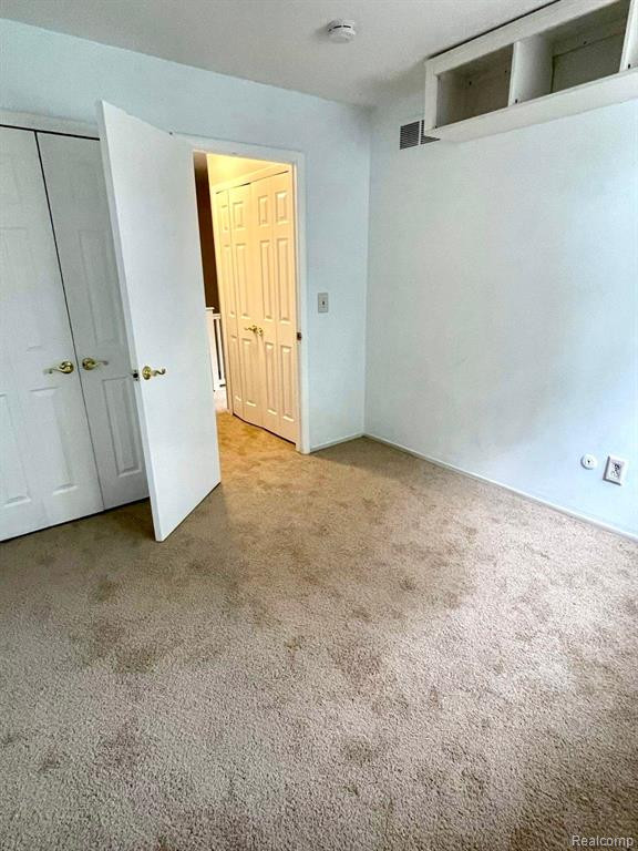 154 NEPTUNE Drive, #54, Walled Lake, MI 48390 — Photo 20