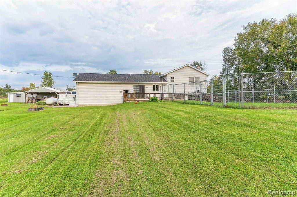 1229 WALES CENTER Road, Wales, MI — Photo 2