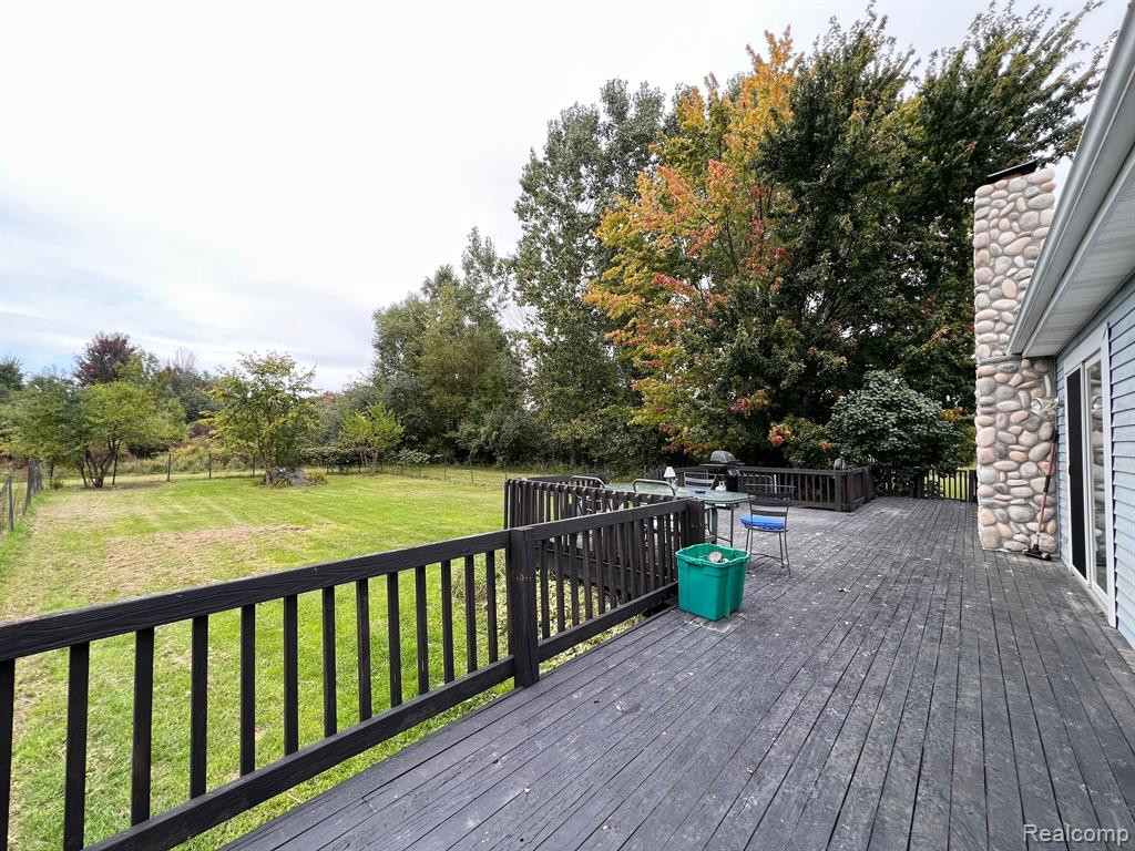 9860 OATMAN Road, Greenwood, MI 48006 — Photo 4