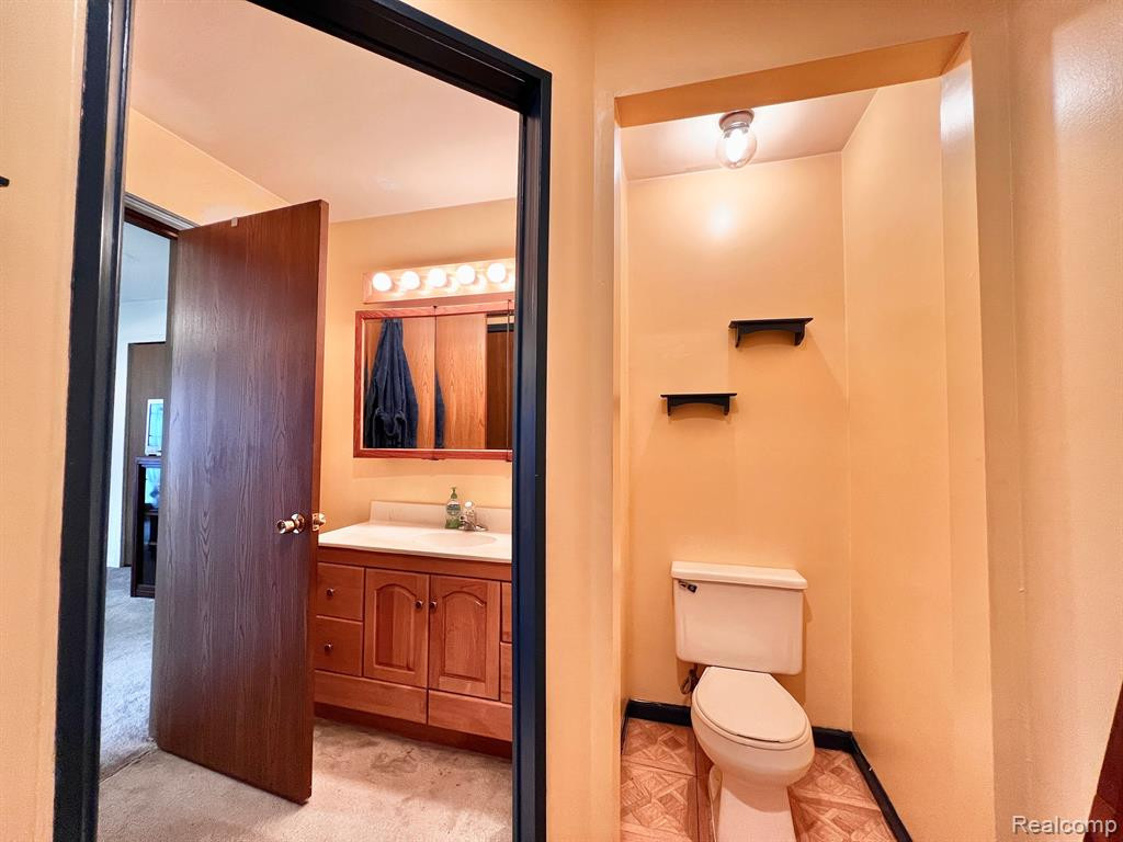 9860 OATMAN Road, Greenwood, MI 48006 — Photo 26