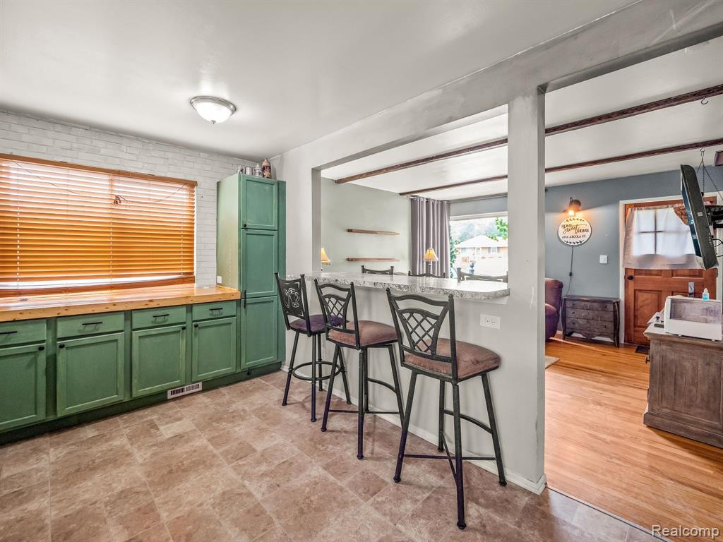 6916 ARCOLA Street, Garden City, MI — Photo 3