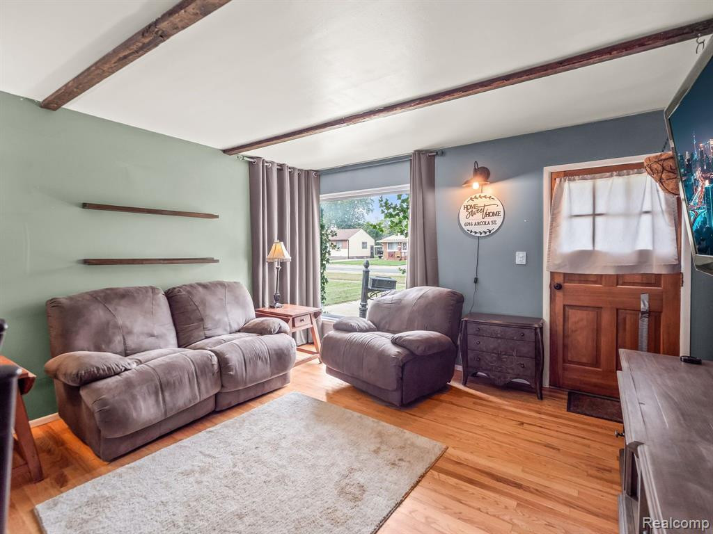 6916 ARCOLA Street, Garden City, MI — Photo 5