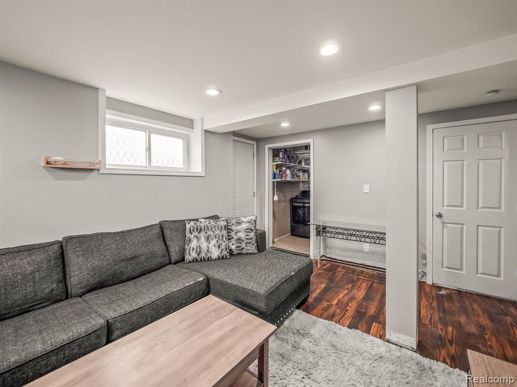 6916 ARCOLA Street, Garden City, MI — Photo 12