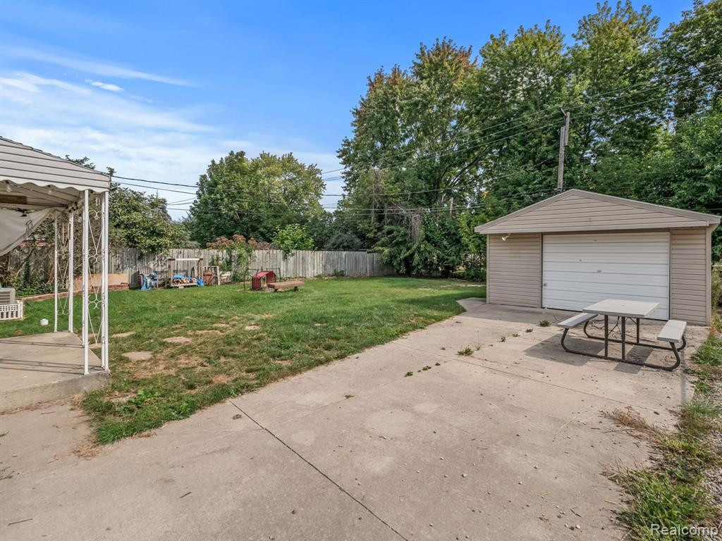 6916 ARCOLA Street, Garden City, MI — Photo 18