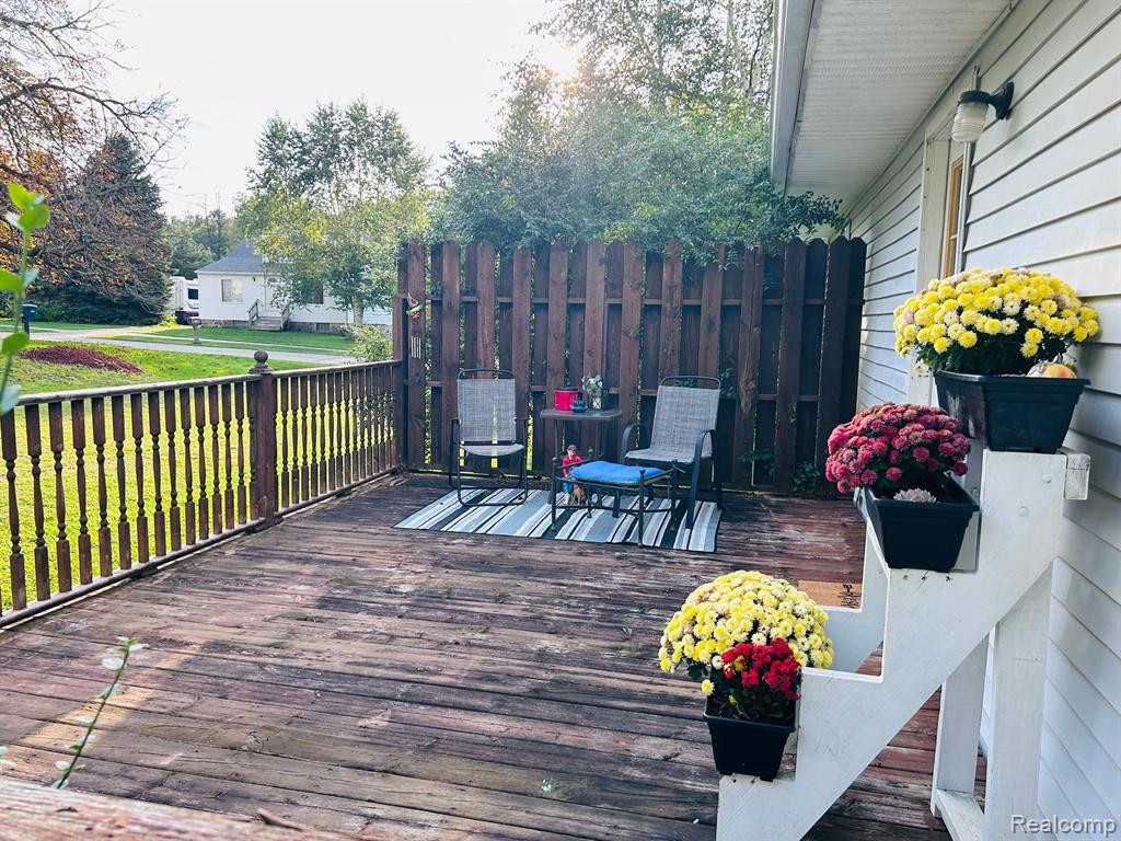 8 LILA, Peck, MI 48466 — Photo 2