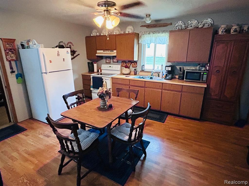 8 LILA, Peck, MI 48466 — Photo 4