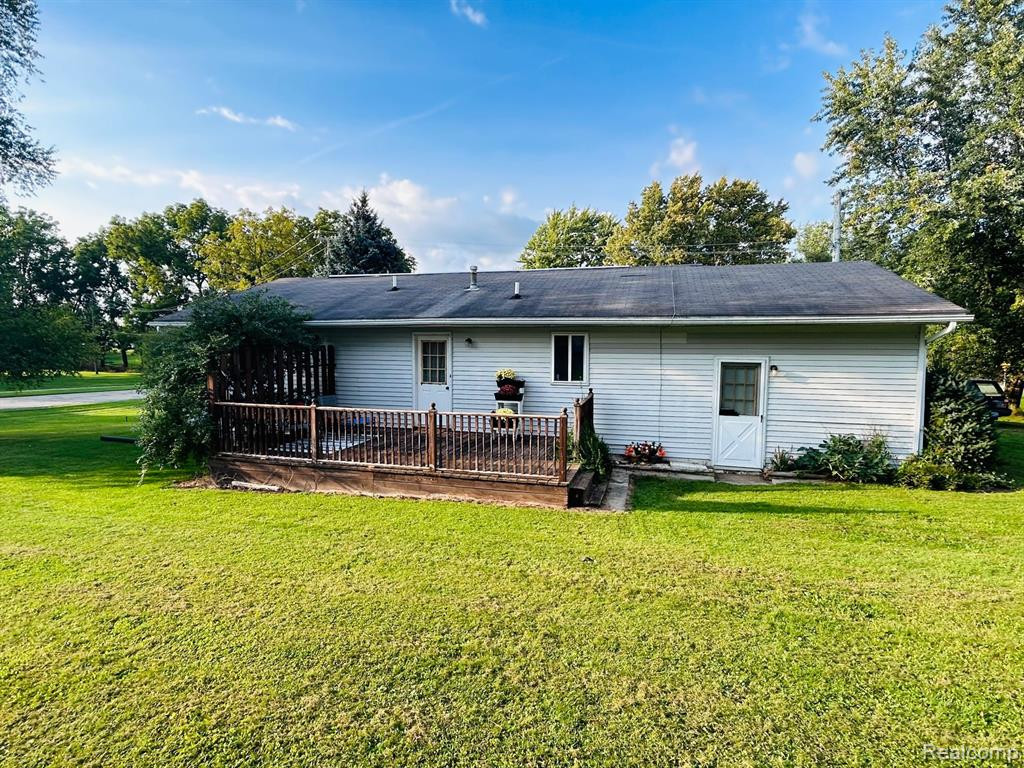 8 LILA, Peck, MI 48466 — Photo 12