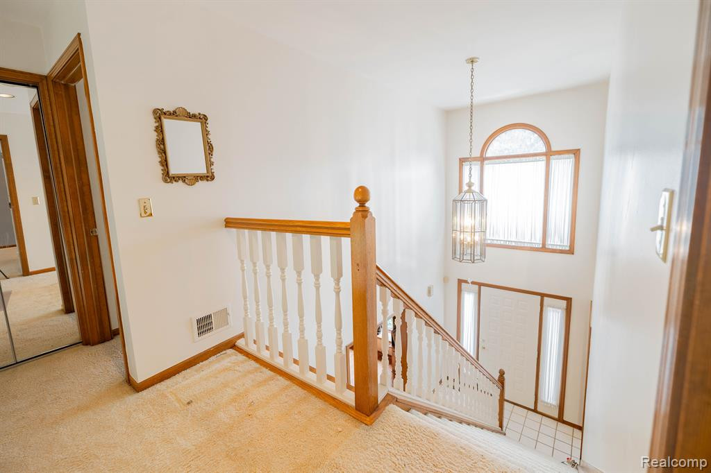 37742 AMBER Drive, Farmington Hills, MI 48331 — Photo 22
