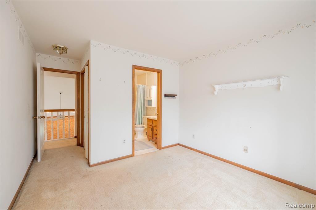 37742 AMBER Drive, Farmington Hills, MI 48331 — Photo 30
