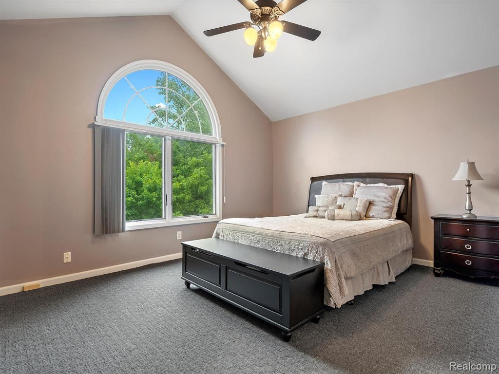 8327 WOODLAND Circle, Goodrich Vlg, MI — Photo 28