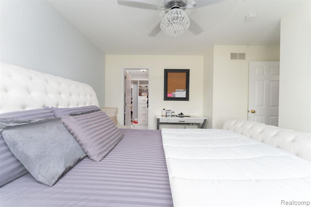 7204 HOMESTEAD Road, Ypsilanti, MI 48197 — Photo 12