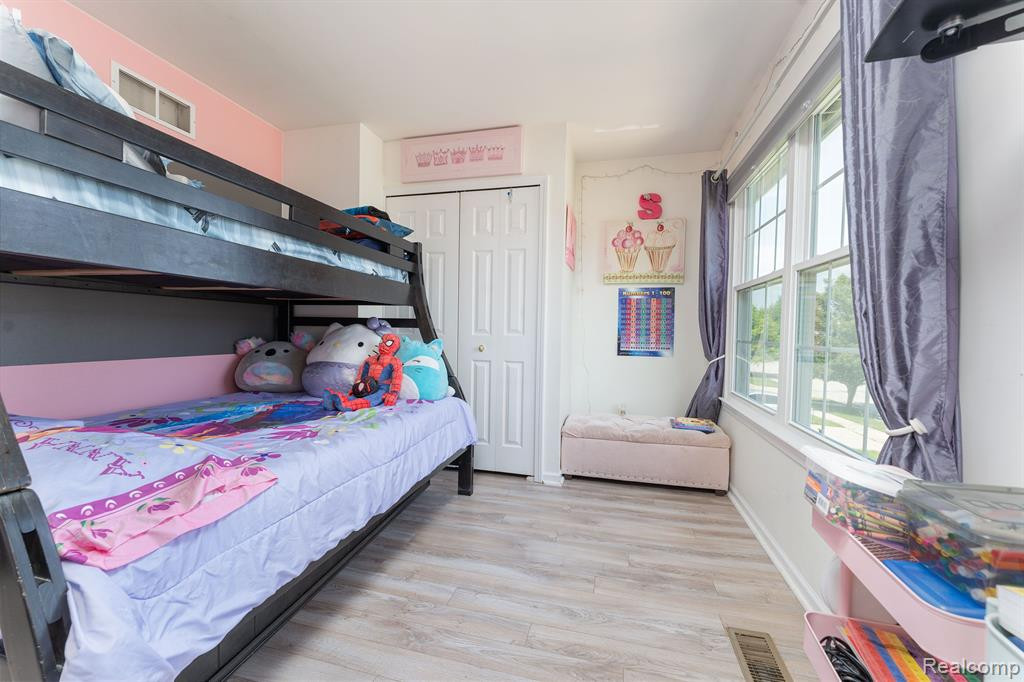 7204 HOMESTEAD Road, Ypsilanti, MI 48197 — Photo 14