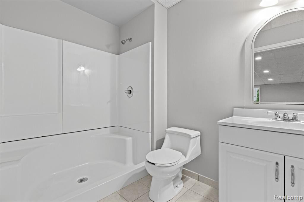 1280 N Bay Drive, Ann Arbor, MI 48103 — Photo 20