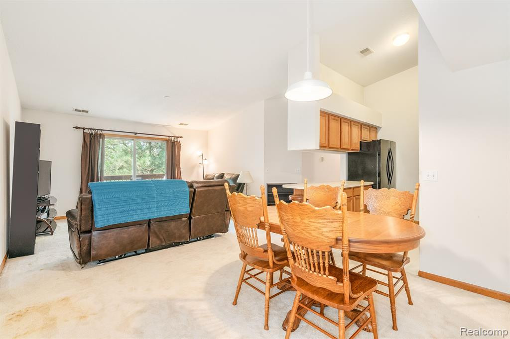9754 SAWGRASS Court, Belleville, MI 48111 — Photo 3