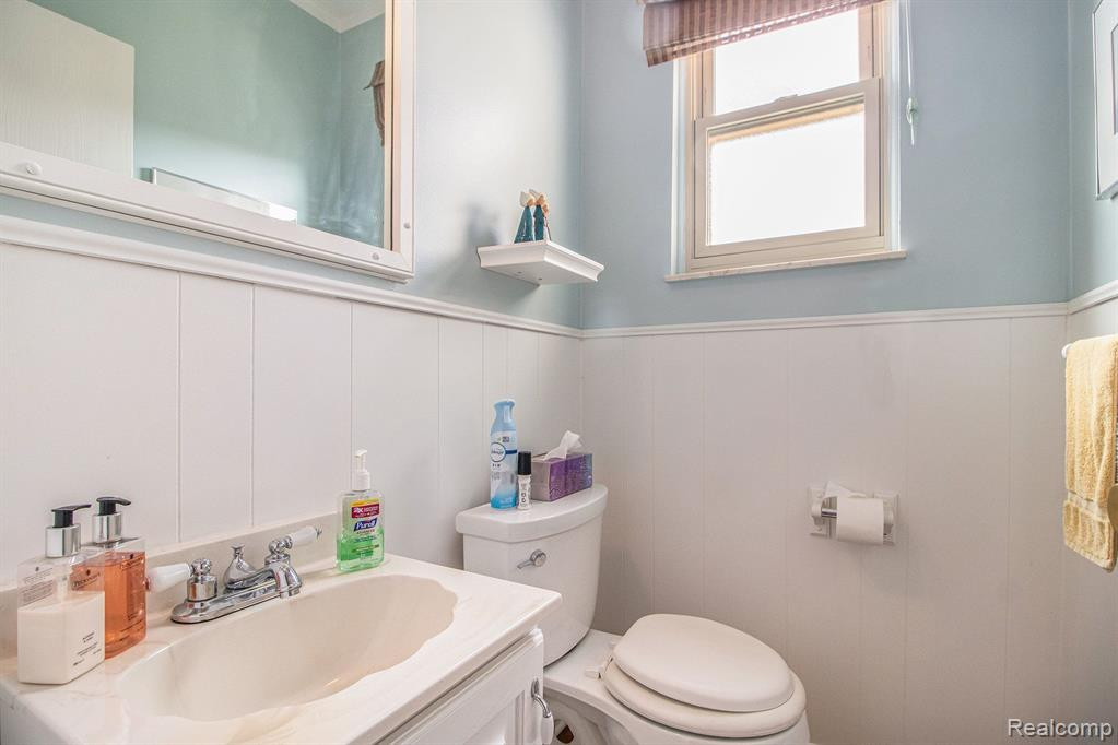 44201 FRANCISCAN Drive, Canton, MI 48187 — Photo 17
