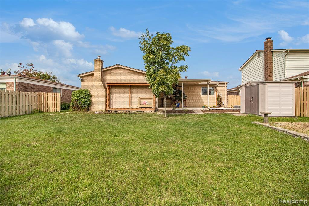 44201 FRANCISCAN Drive, Canton, MI 48187 — Photo 24