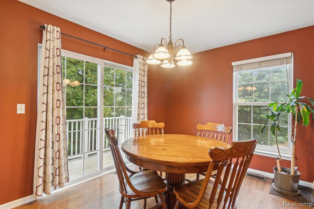 673 ABBINGTON, Howell, MI 48843 — Photo 9