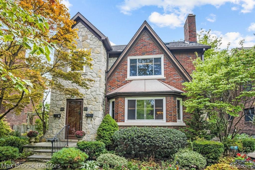 603 Neff Road, Grosse Pointe, MI 48230 — front exterior