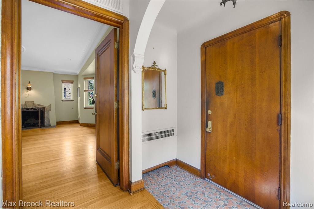 603 Neff Road, Grosse Pointe, MI 48230 — Photo 4