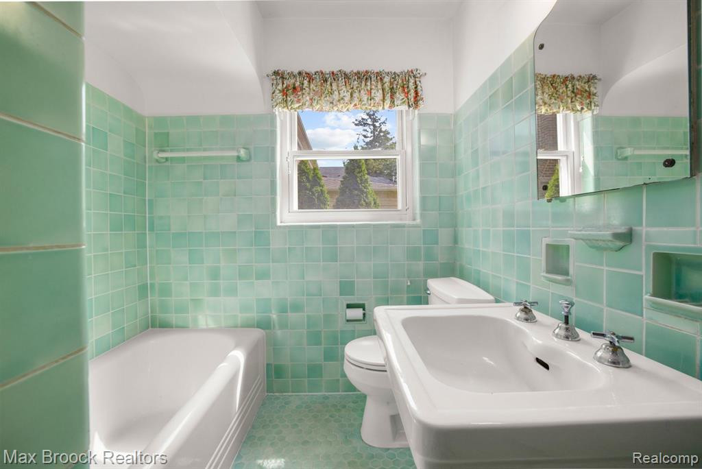 603 Neff Road, Grosse Pointe, MI 48230 — Photo 15