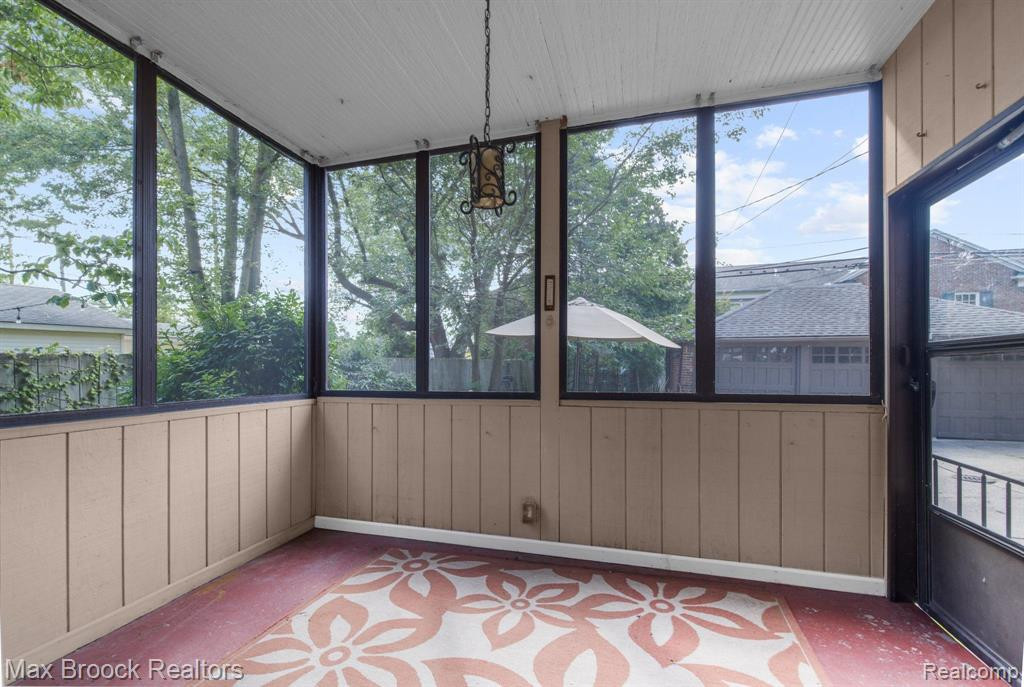 603 Neff Road, Grosse Pointe, MI 48230 — Photo 23