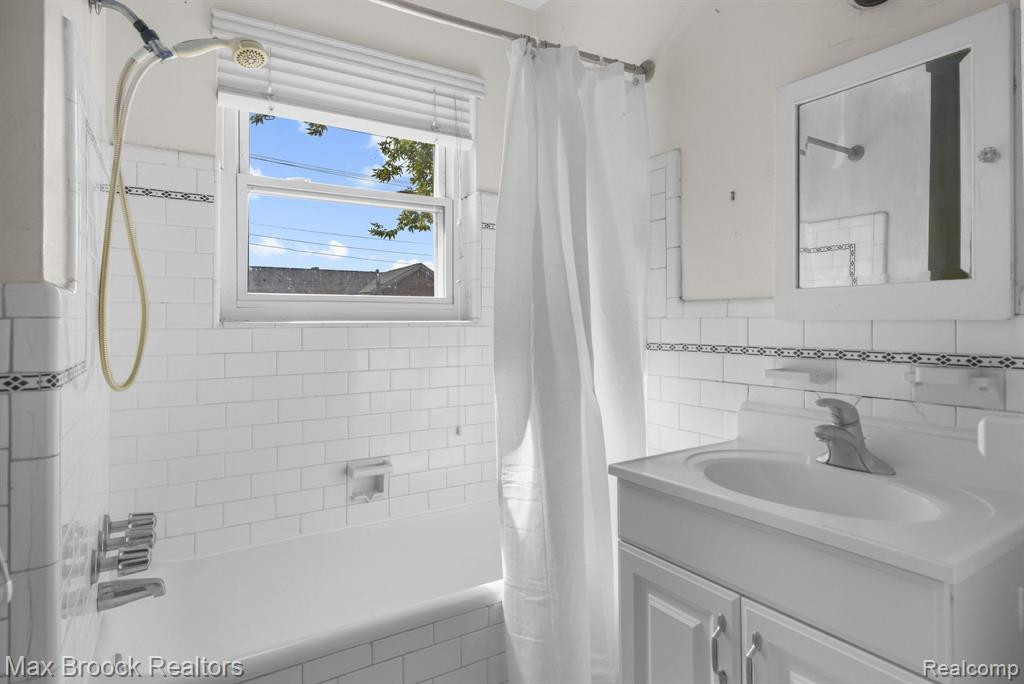 603 Neff Road, Grosse Pointe, MI 48230 — Photo 36