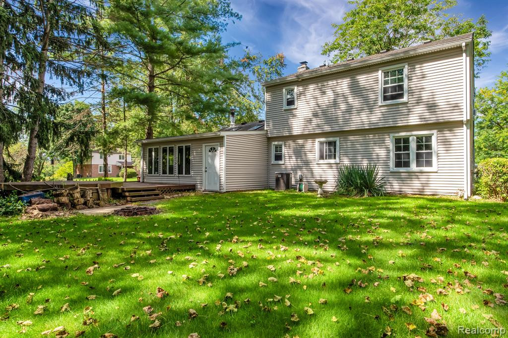 13304 Sequoia Lane, South Lyon, MI 48178 — Photo 5
