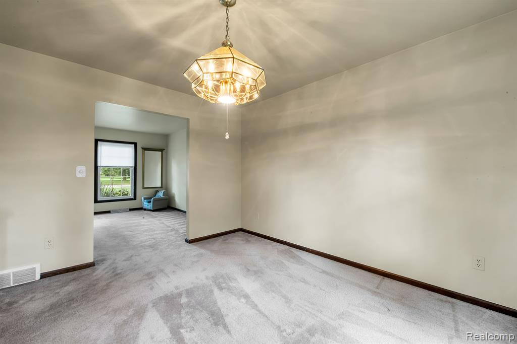 13304 Sequoia Lane, South Lyon, MI 48178 — Photo 10