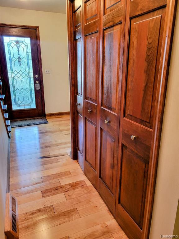 13304 Sequoia Lane, South Lyon, MI 48178 — Photo 14